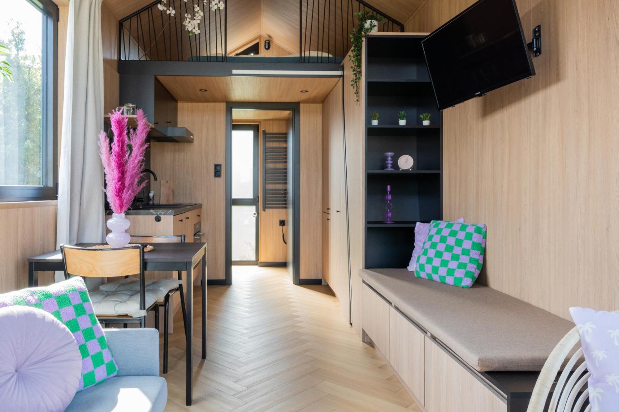 Luxe Tinyhouse 2 Op Minicamping In *